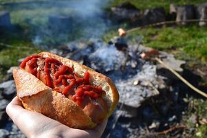 Hot dog - food harmful to potency